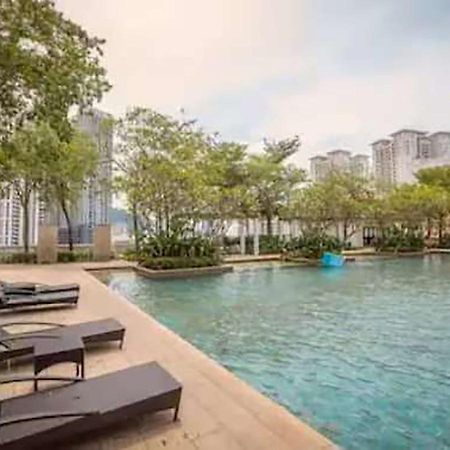 Wow Strait Quay Luxury Suite Room Tanjung Tokong Екстериор снимка