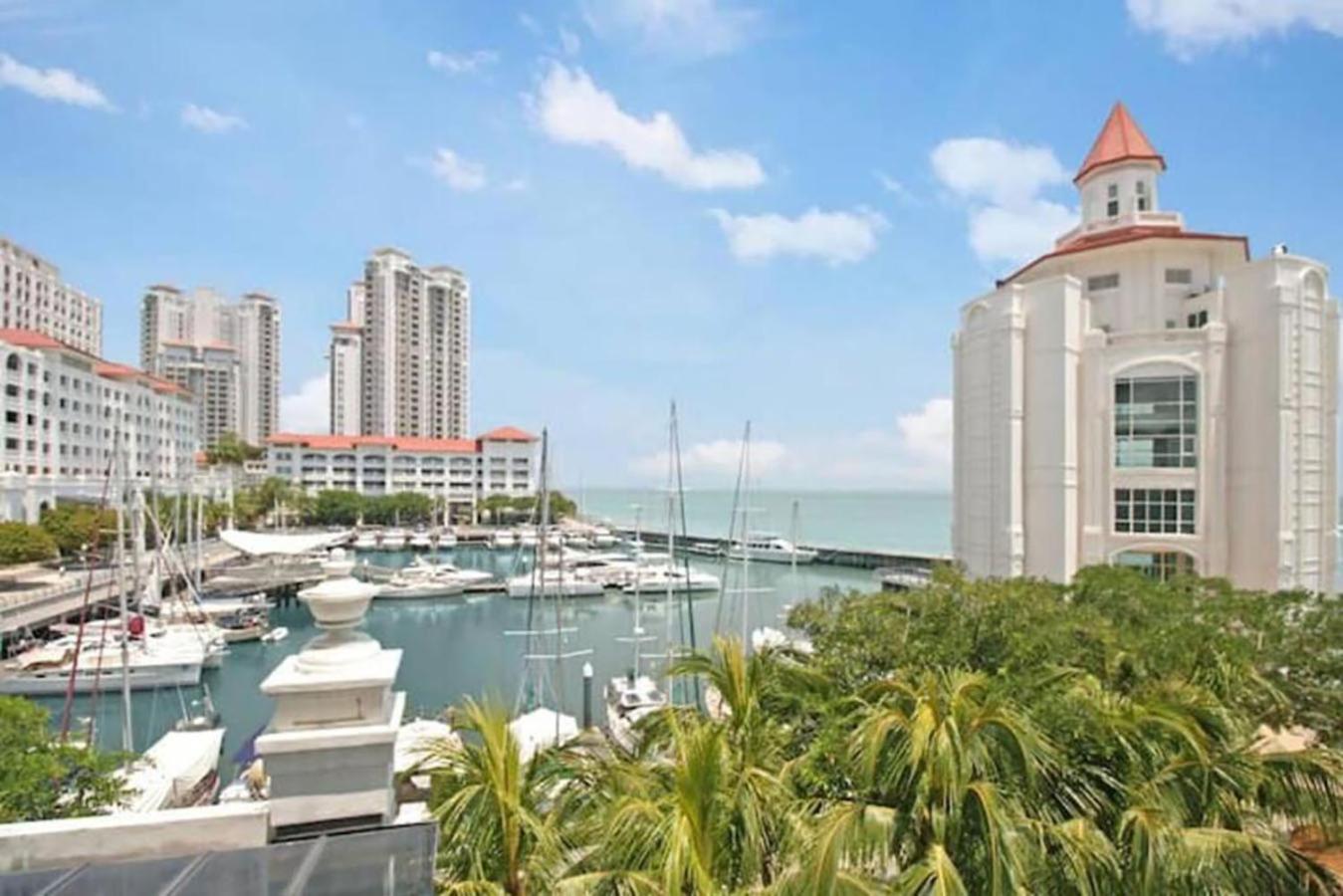Wow Strait Quay Luxury Suite Room Tanjung Tokong Екстериор снимка